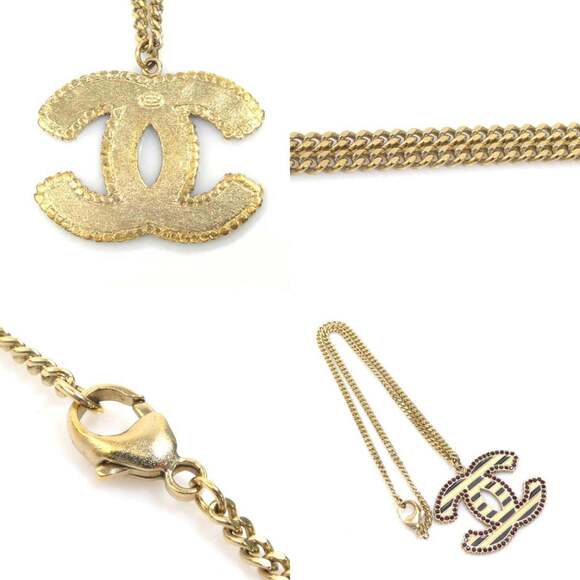 CHANEL Black Logo Necklace - Picture 4 of 5